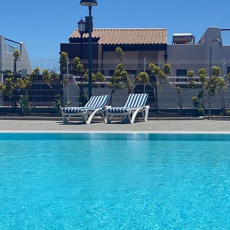 Sunny Luxury Apartment With Two Great Sunny - Level Terraces, Two Swimming Pools, In A New Complex Pueblo Majorero, Close To Fuerteventura Golf Club, Next To The Beach , Atlantico Shopping Mall And Casino In Caleta De Fuste Buitenkant foto