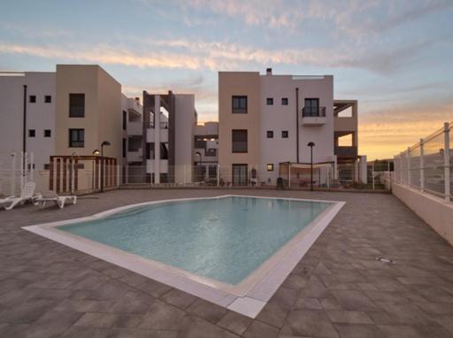 Sunny Luxury Apartment With Two Great Sunny - Level Terraces, Two Swimming Pools, In A New Complex Pueblo Majorero, Close To Fuerteventura Golf Club, Next To The Beach , Atlantico Shopping Mall And Casino In Caleta De Fuste Buitenkant foto
